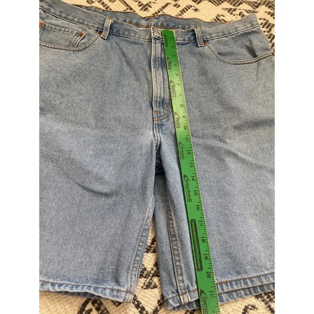 Vintage Y2K 2004 Jorts Levi’s 550 Relaxed Fit Light Wash Denim Shorts Size W42